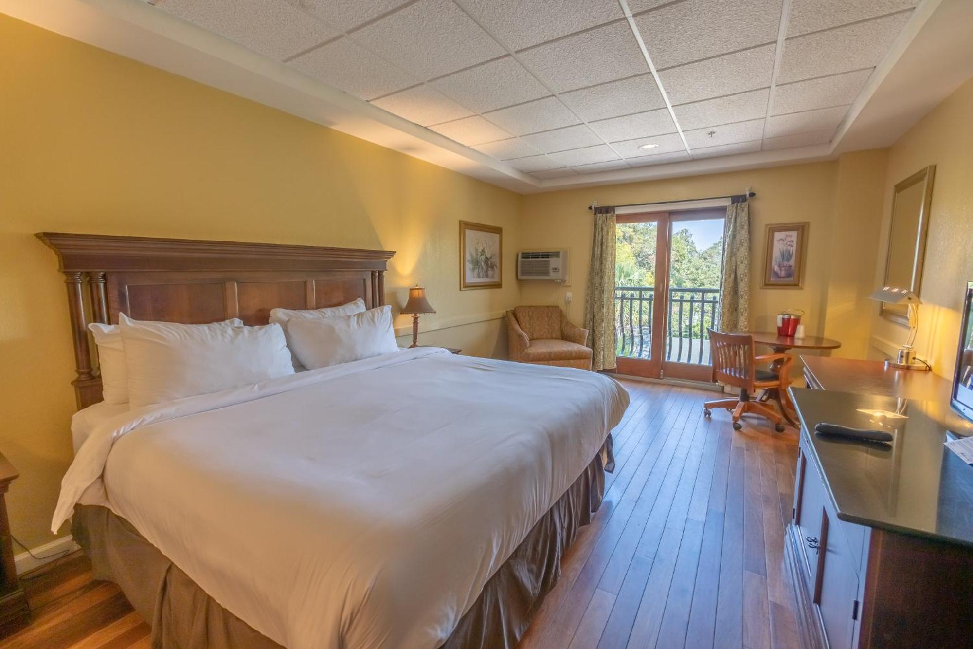 فندق أوشن إن آند سويتس St. Simons Island المظهر الخارجي الصورة