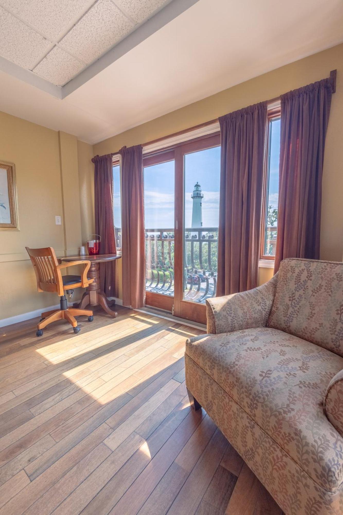فندق أوشن إن آند سويتس St. Simons Island المظهر الخارجي الصورة