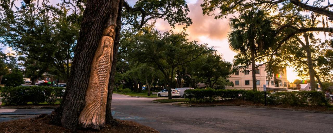 فندق أوشن إن آند سويتس St. Simons Island المظهر الخارجي الصورة